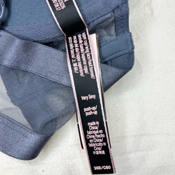 Victoria’s Secret Very Sexy Push Up Bra 36B - Picture 5 of 7